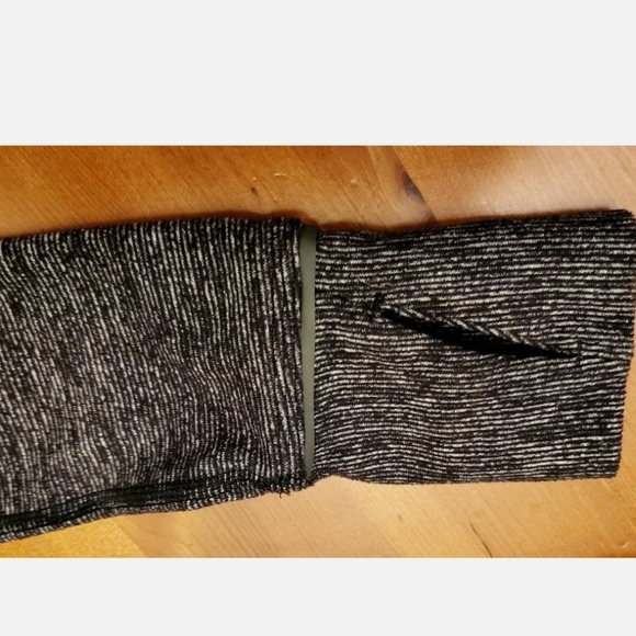 Lululemon Kanto Catch Me 1/2 Zip Pullover Jacket - Picture 6 of 7
